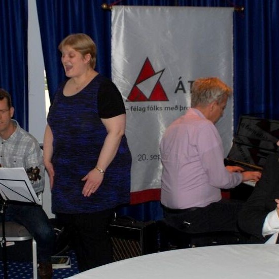 Aileen Svensdóttir , Theódór Karlsson og Halldór Gunnarsson taka Bítlana