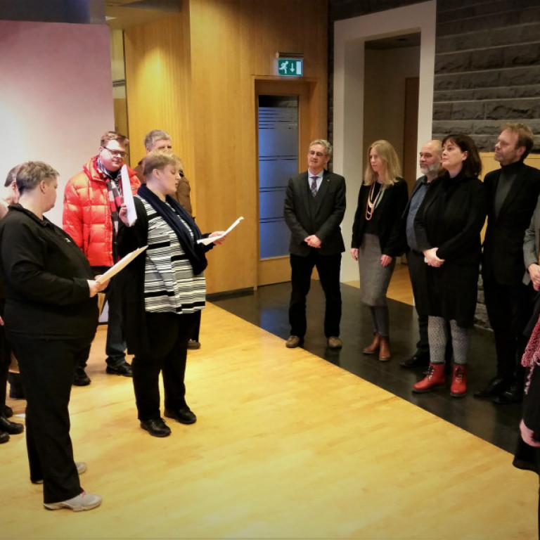 Farið yfir auðskilð mál