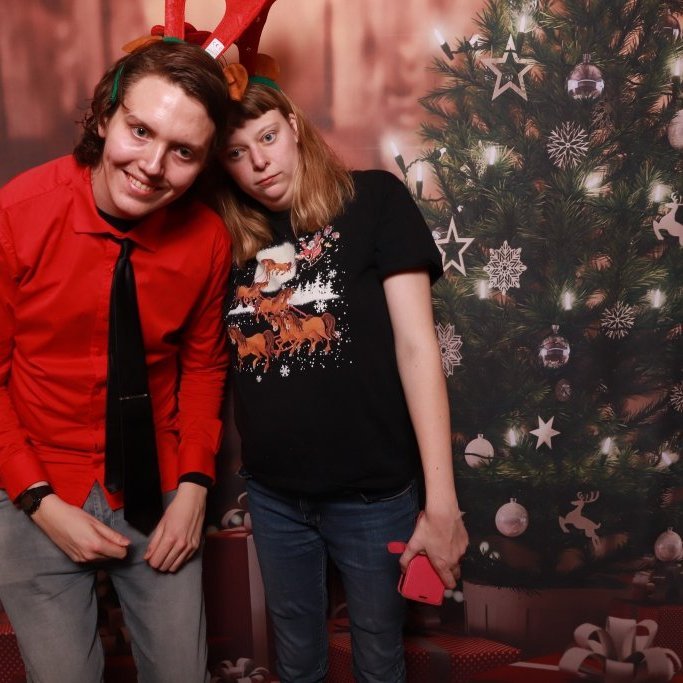 79352560_1436608676489769_7853445544385970176_o_1436608666489770